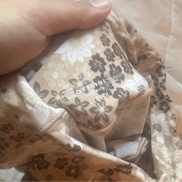 OFFLINE by aerie Floral Leggings - Picture 4 of 4